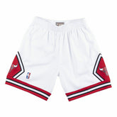 Chicago Bulls 1997-98 Mitchell & Ness Swingman NBA Shorts White - Taass near me